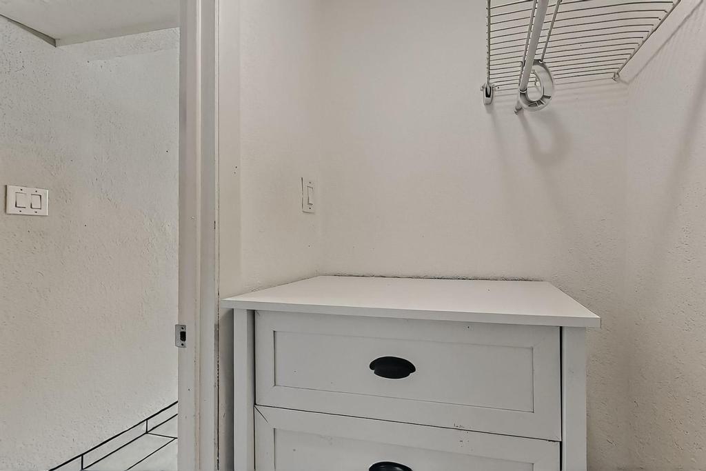 3867 MONTGOMERY Boulevard NE 1604