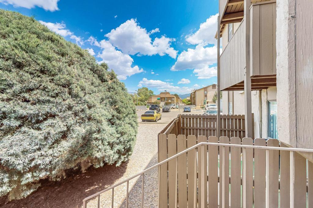 3867 MONTGOMERY Boulevard NE 1604