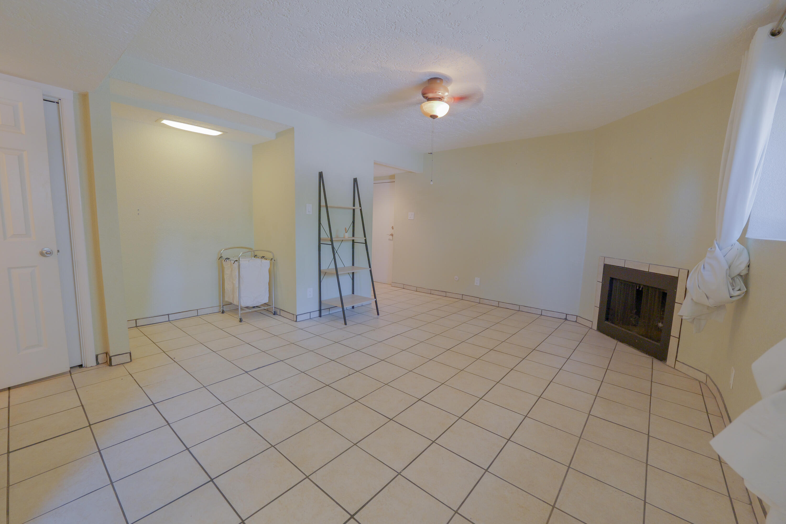 3867 MONTGOMERY Boulevard NE 1604