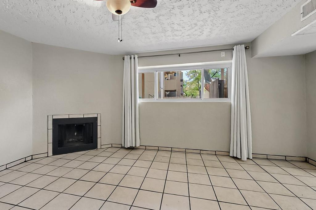 3867 MONTGOMERY Boulevard NE 1604