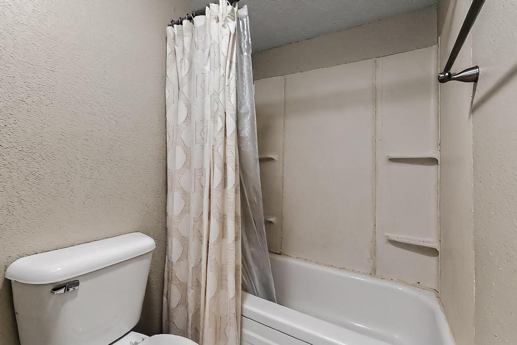 3867 MONTGOMERY Boulevard NE 1604