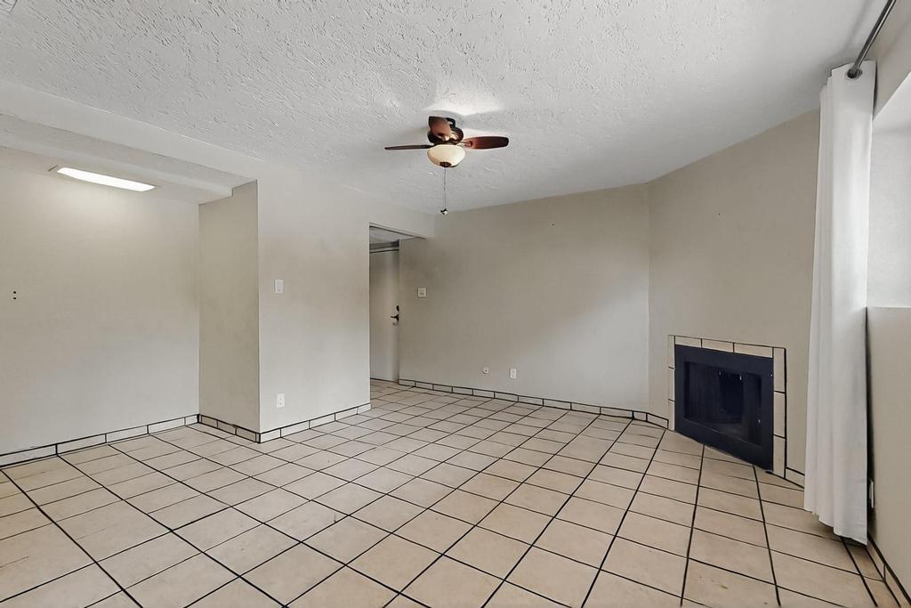 3867 MONTGOMERY Boulevard NE 1604