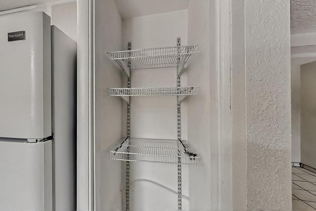 3867 MONTGOMERY Boulevard NE 1604