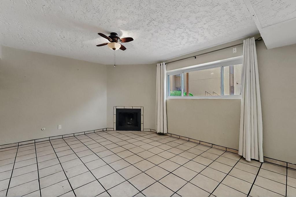 3867 MONTGOMERY Boulevard NE 1604