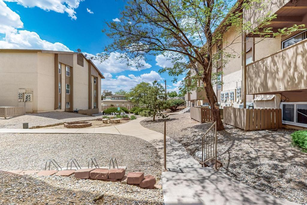 3867 MONTGOMERY Boulevard NE 1604