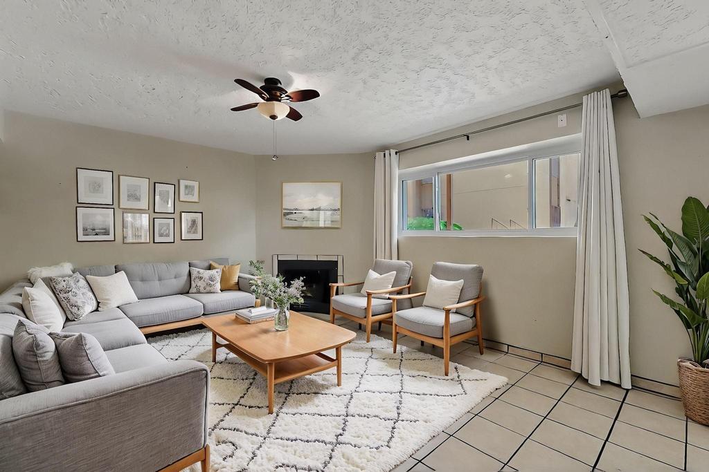 3867 MONTGOMERY Boulevard NE 1604