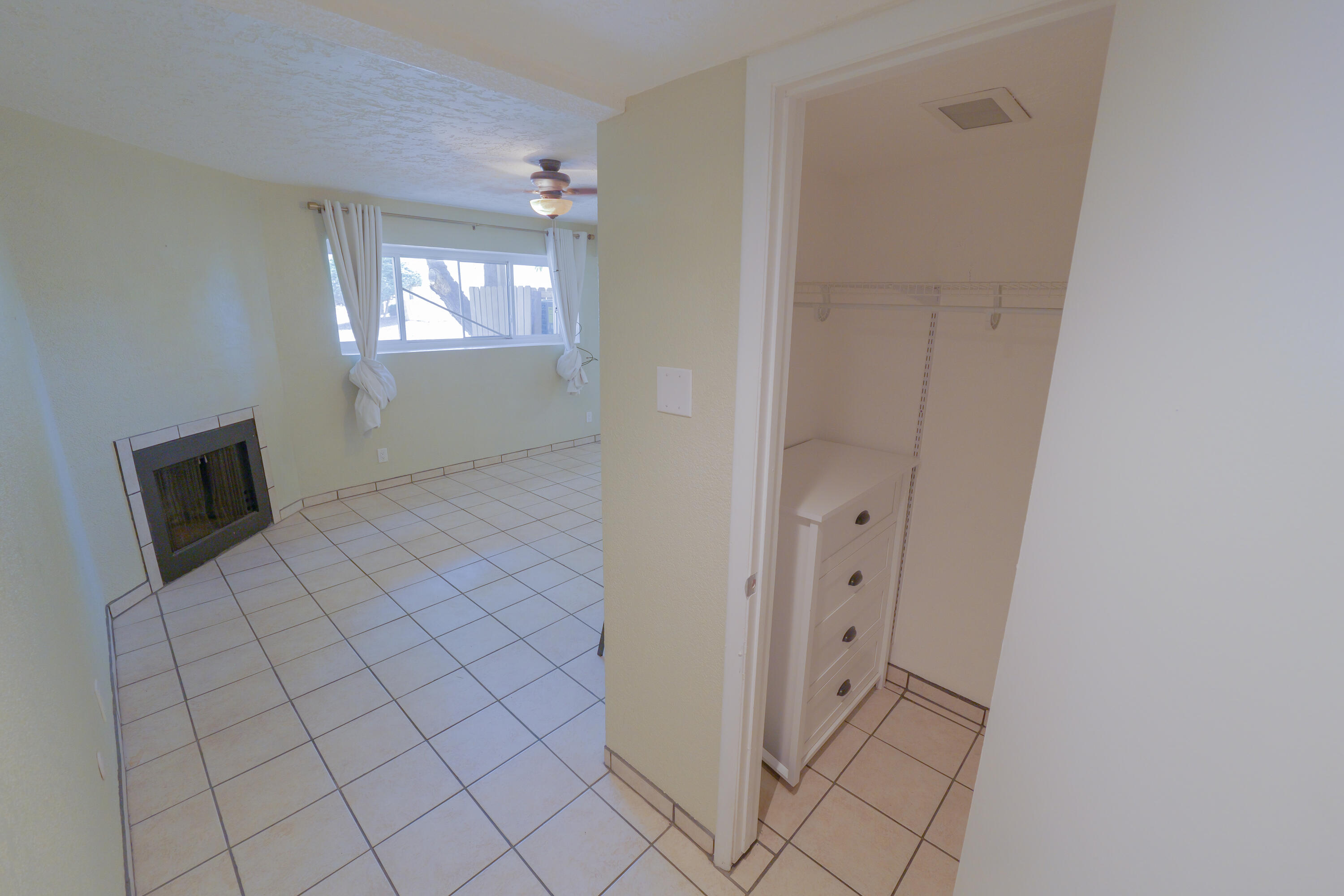 3867 MONTGOMERY Boulevard NE 1604