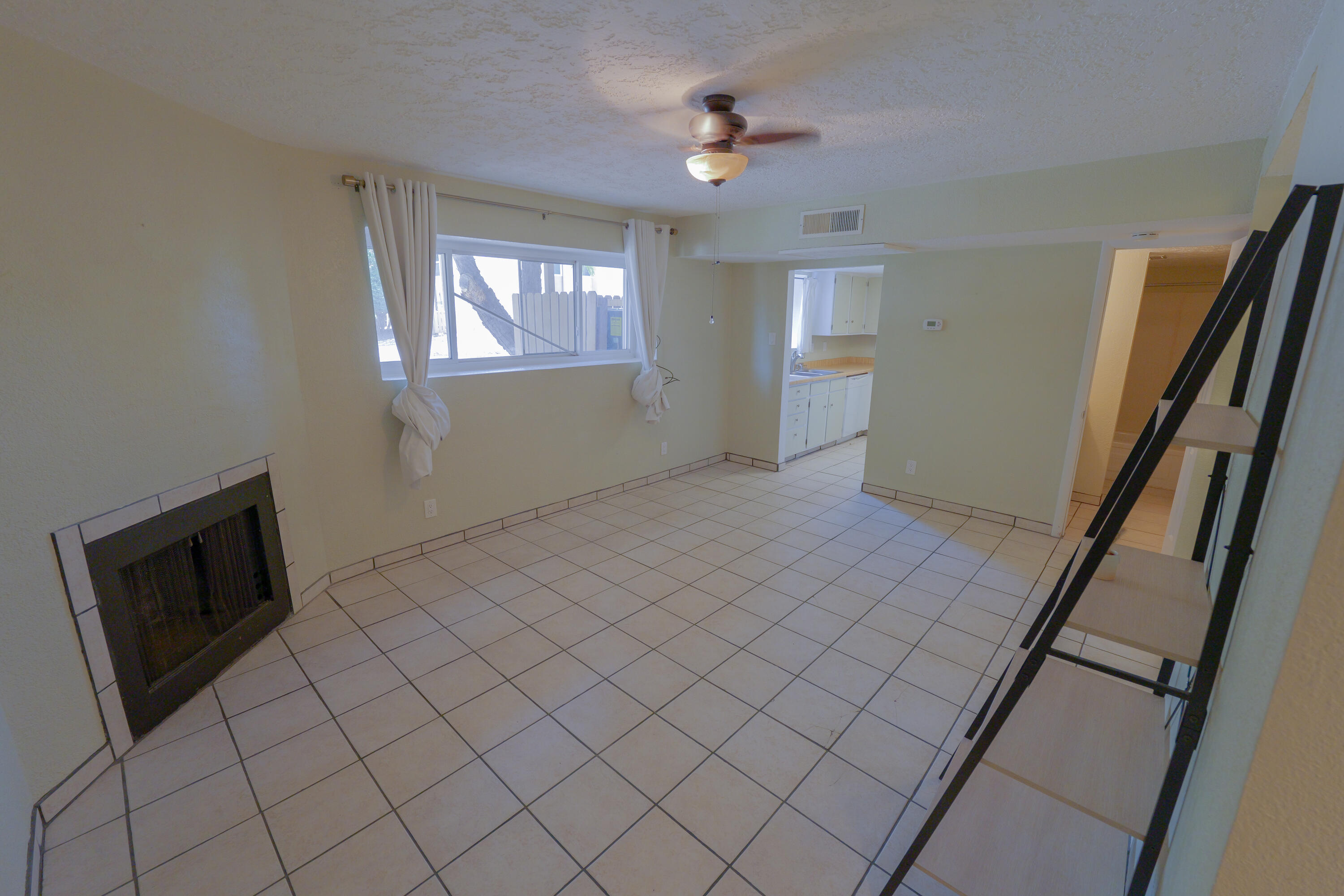 3867 MONTGOMERY Boulevard NE 1604