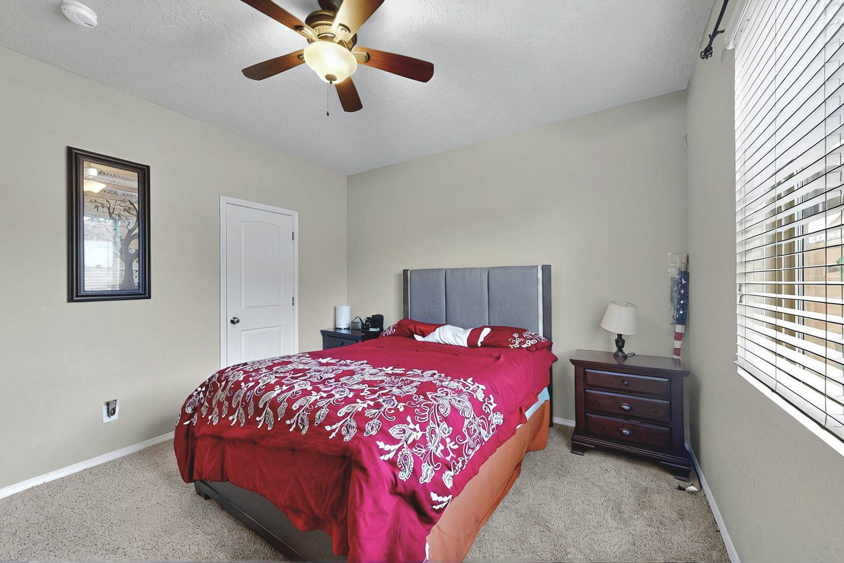 1406 Bluesky NE