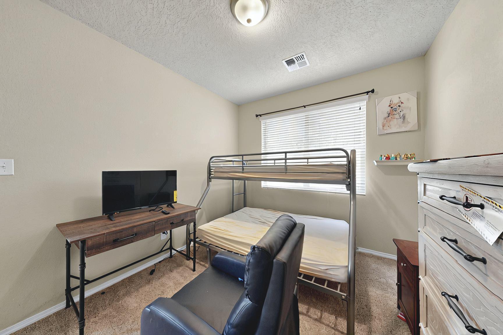 1406 Bluesky NE