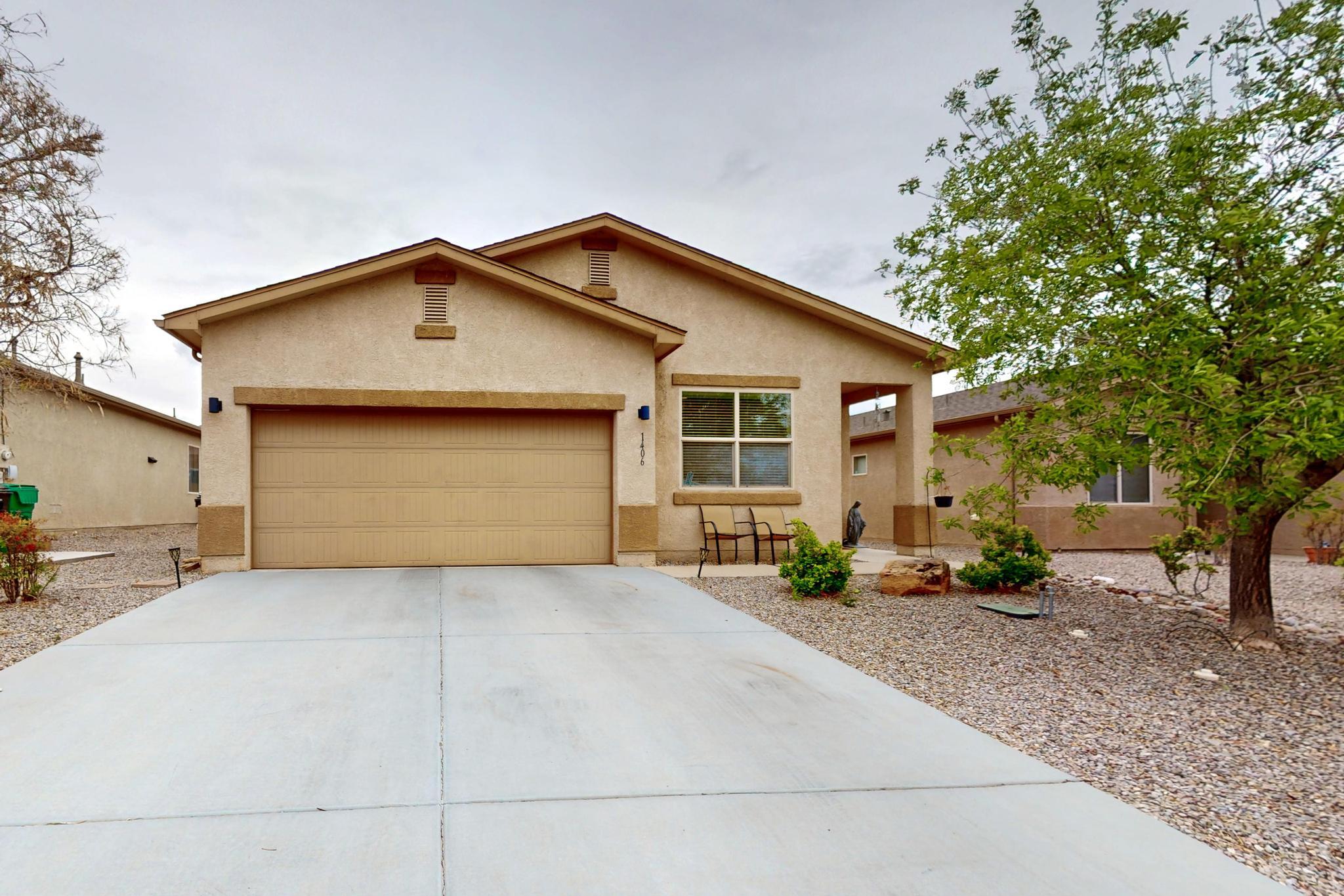 1406 Bluesky NE