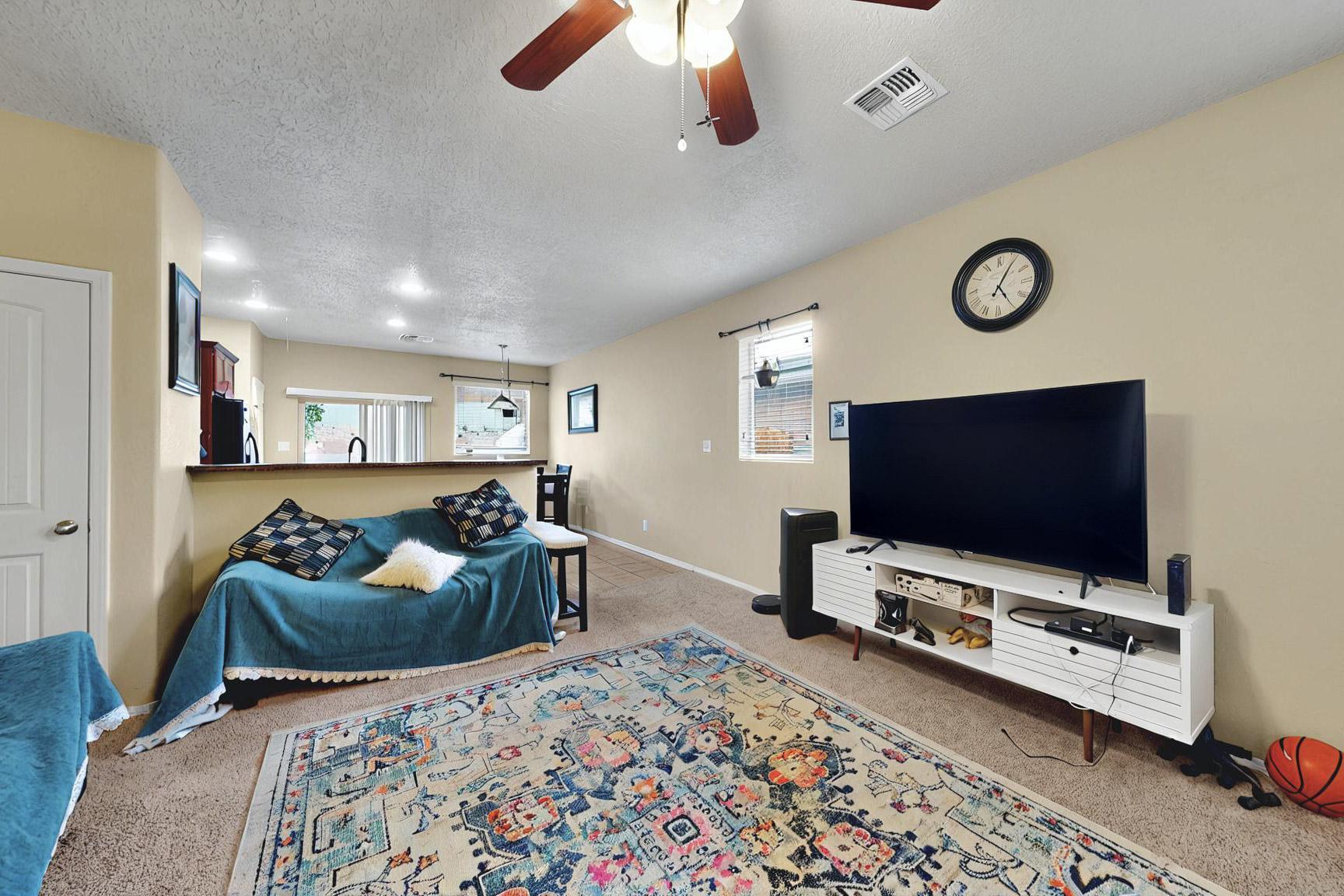 1406 Bluesky NE