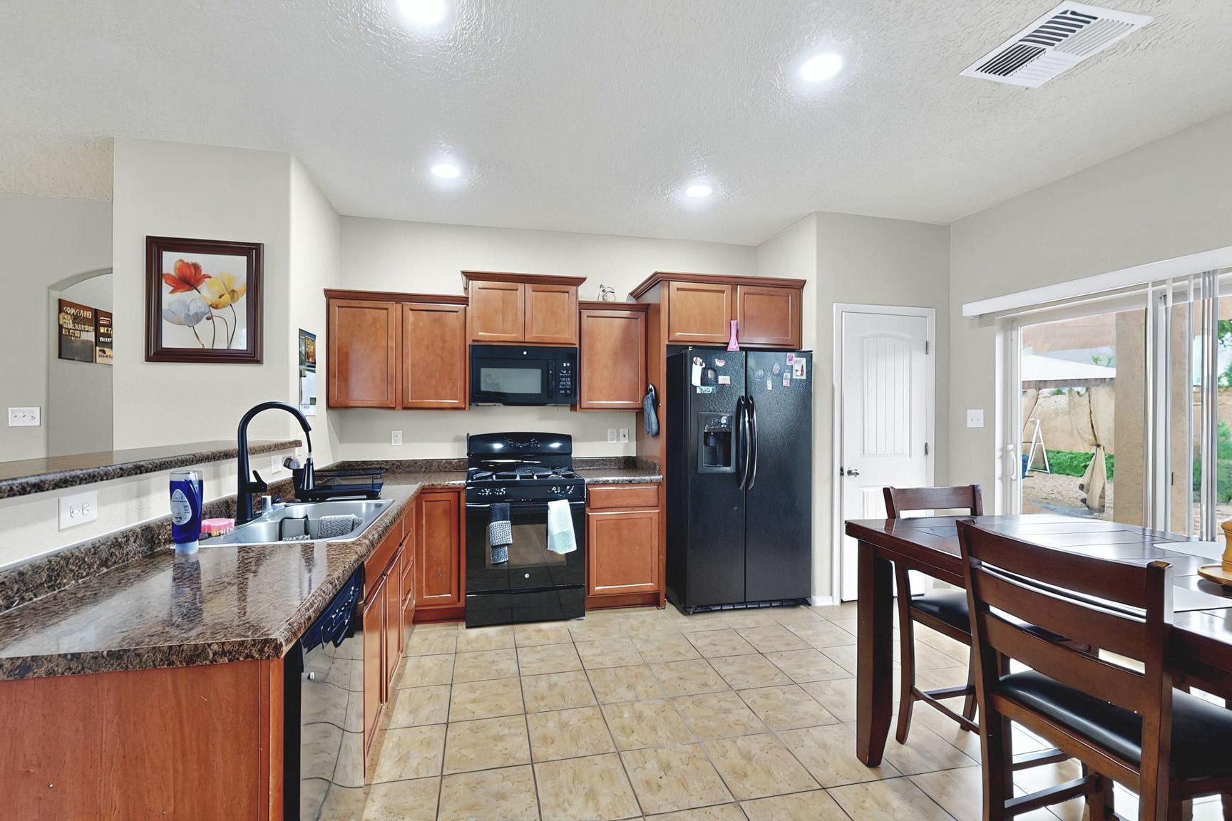 1406 Bluesky NE