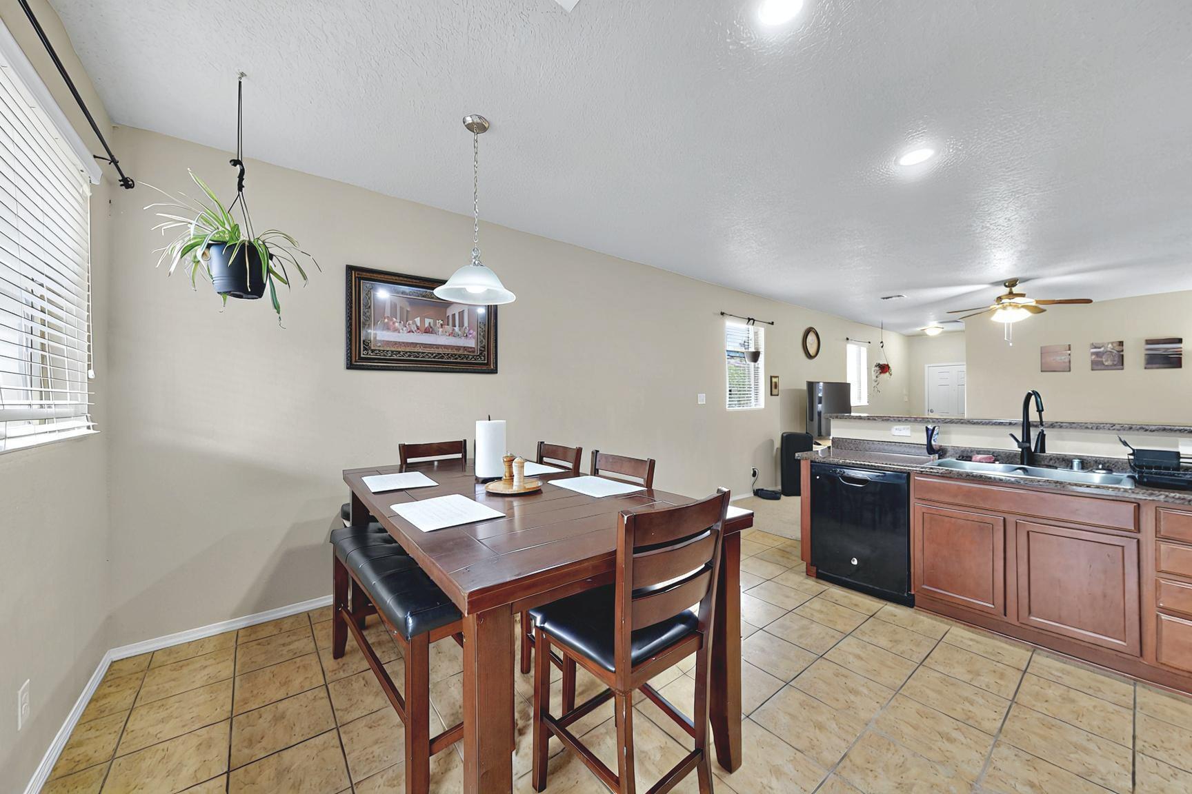 1406 Bluesky NE