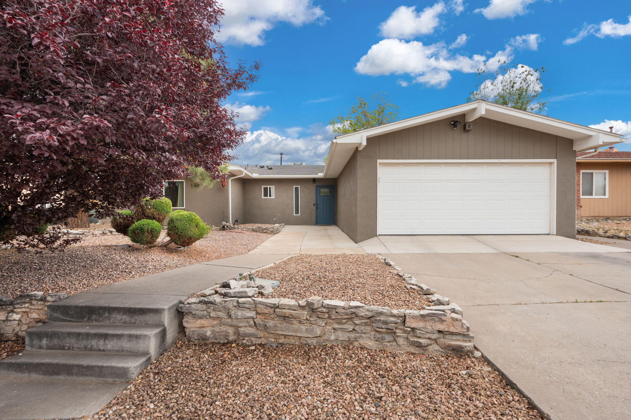 7620 BUCKBOARD Avenue NE