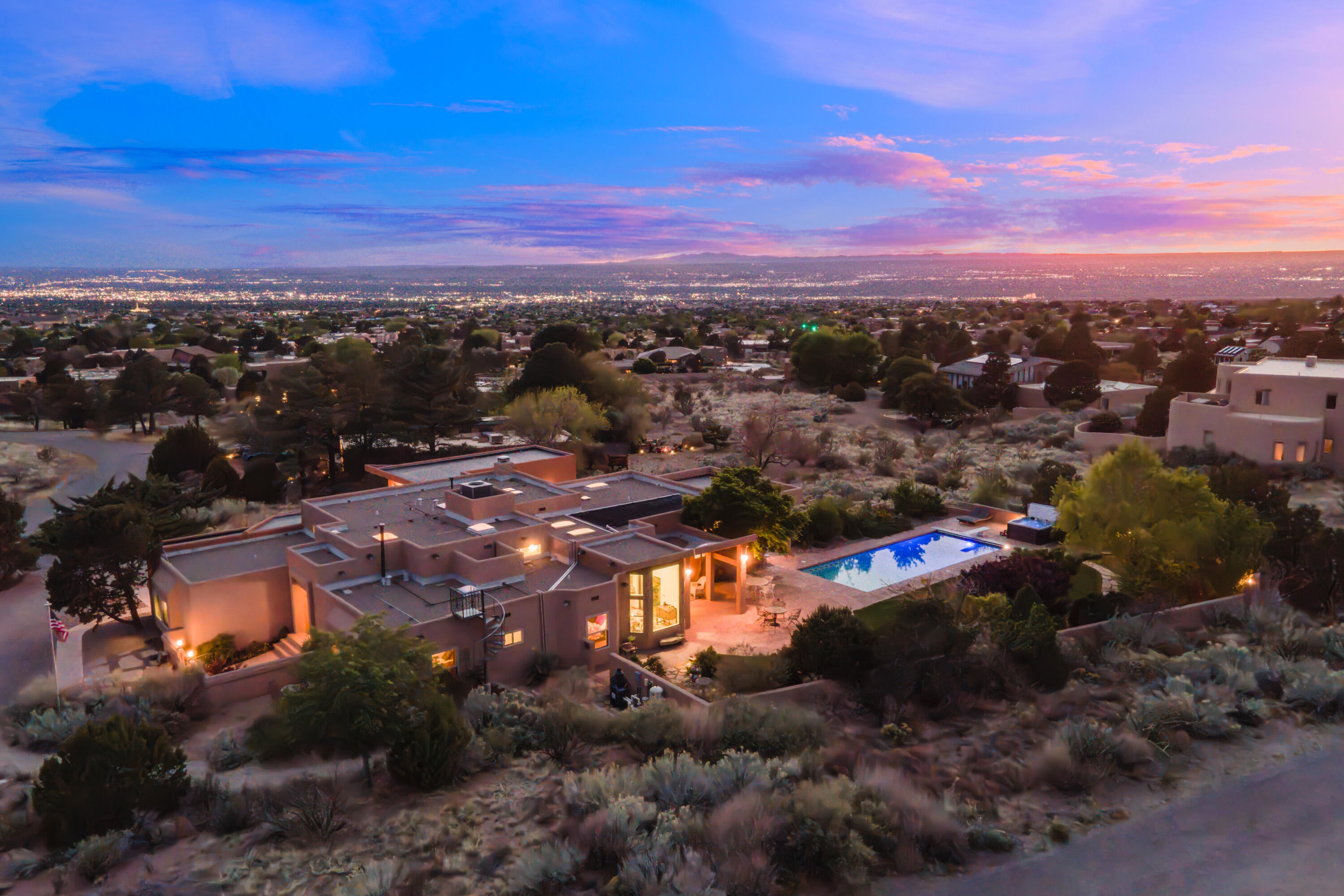 536 BLACK BEAR Road NE