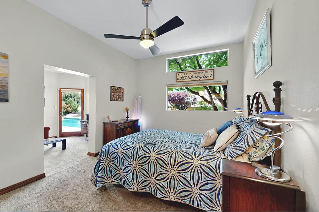 536 BLACK BEAR Road NE