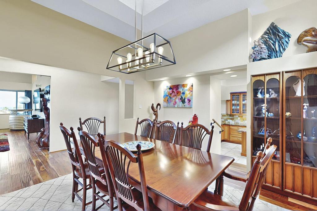 536 BLACK BEAR Road NE