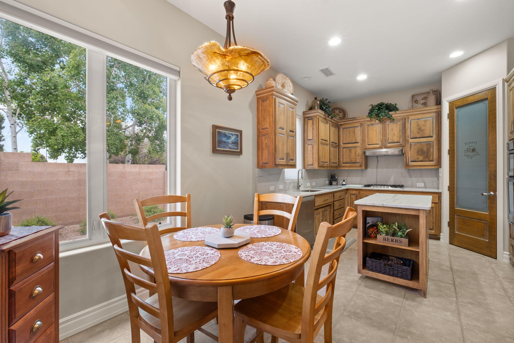 12700 DESERT MARIGOLD Lane NE