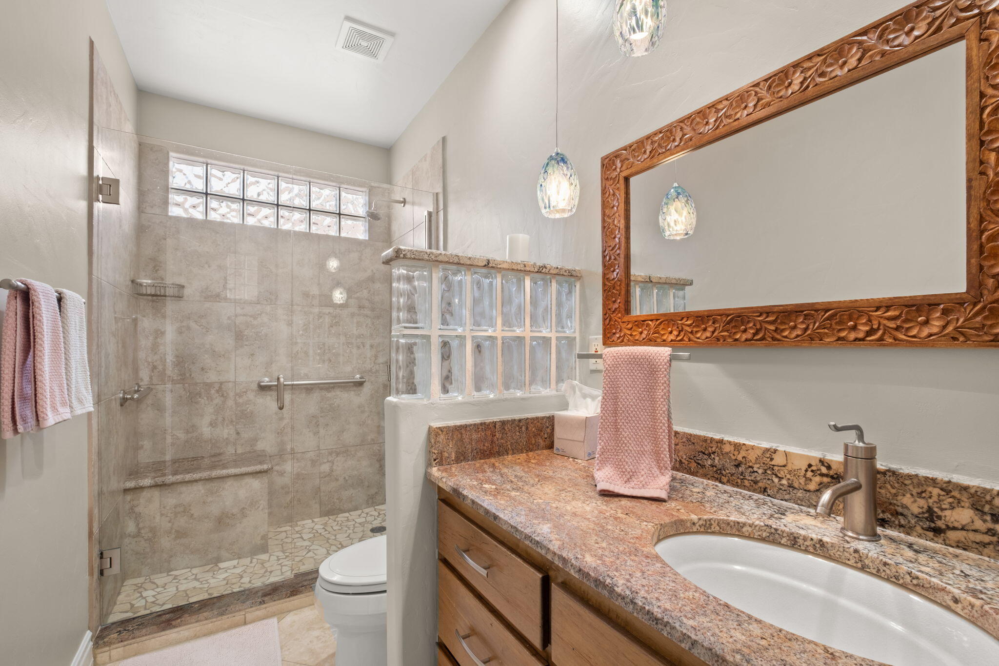 12700 DESERT MARIGOLD Lane NE