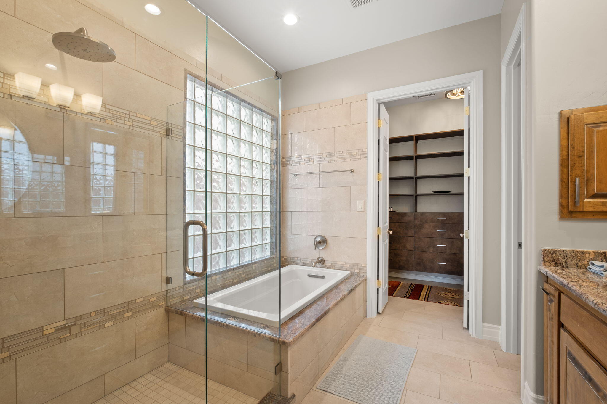 12700 DESERT MARIGOLD Lane NE