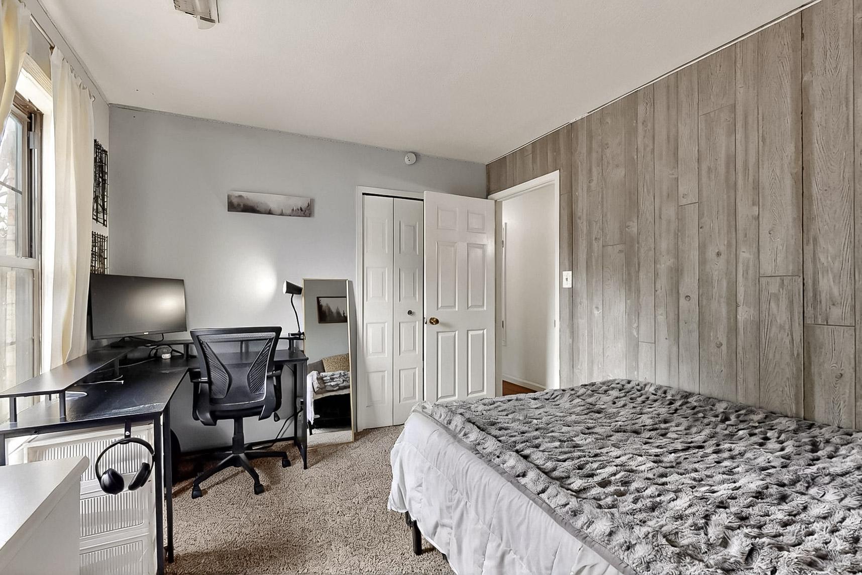 811 BUCKBOARD Road SE