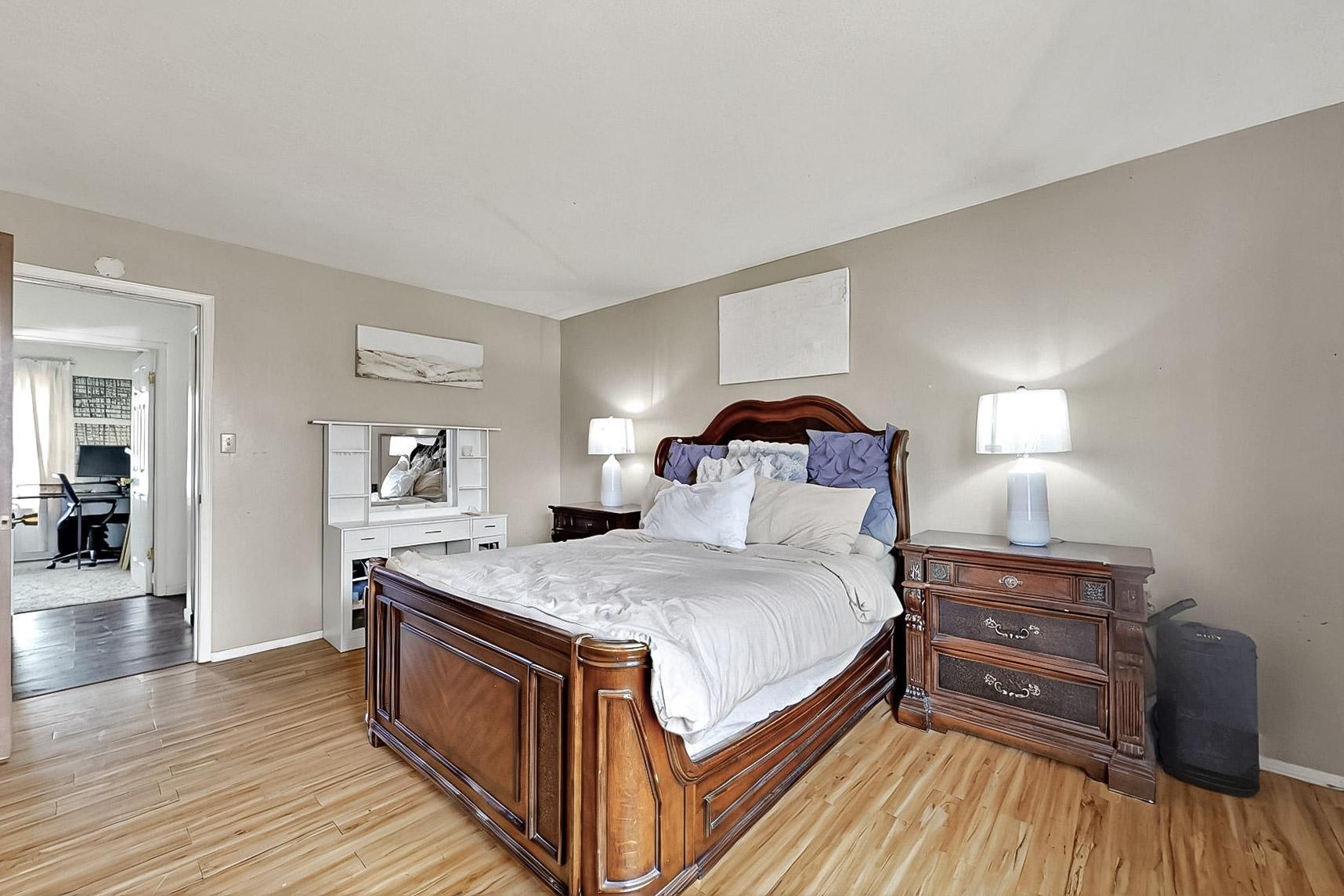 811 BUCKBOARD Road SE