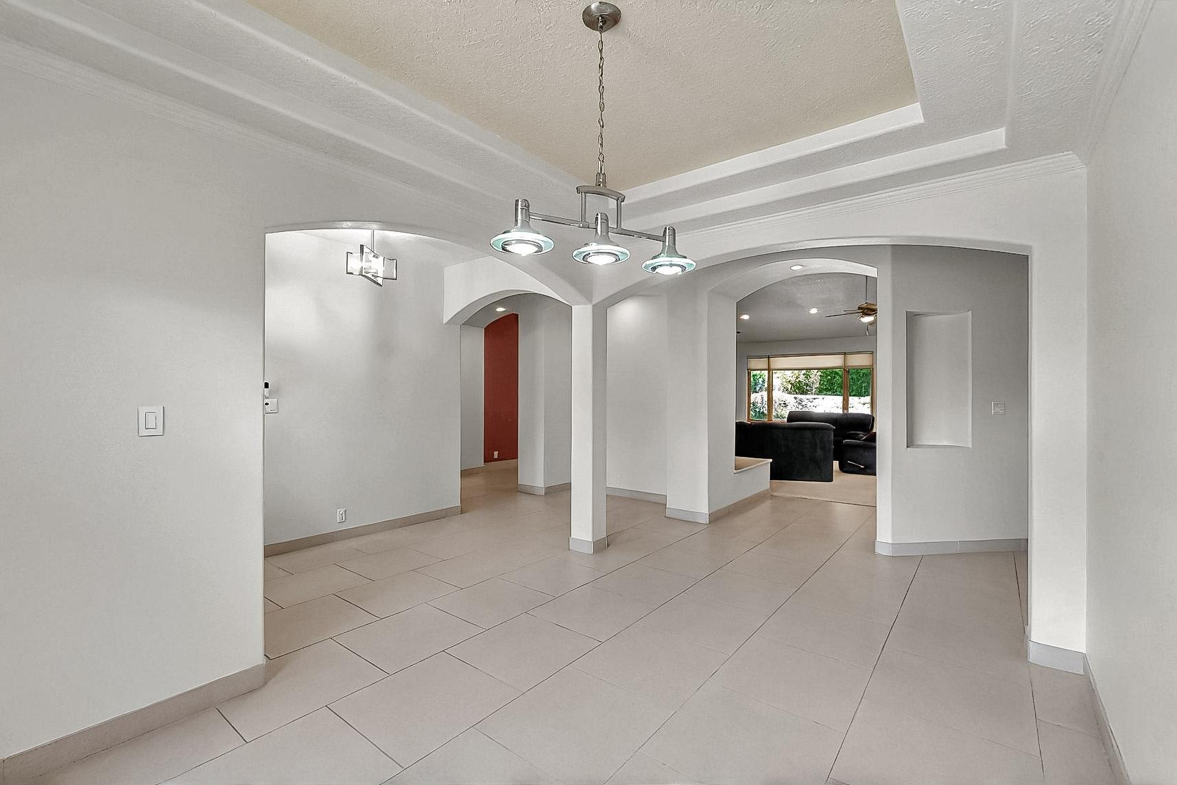 6924 BRANDYWINE Loop NE