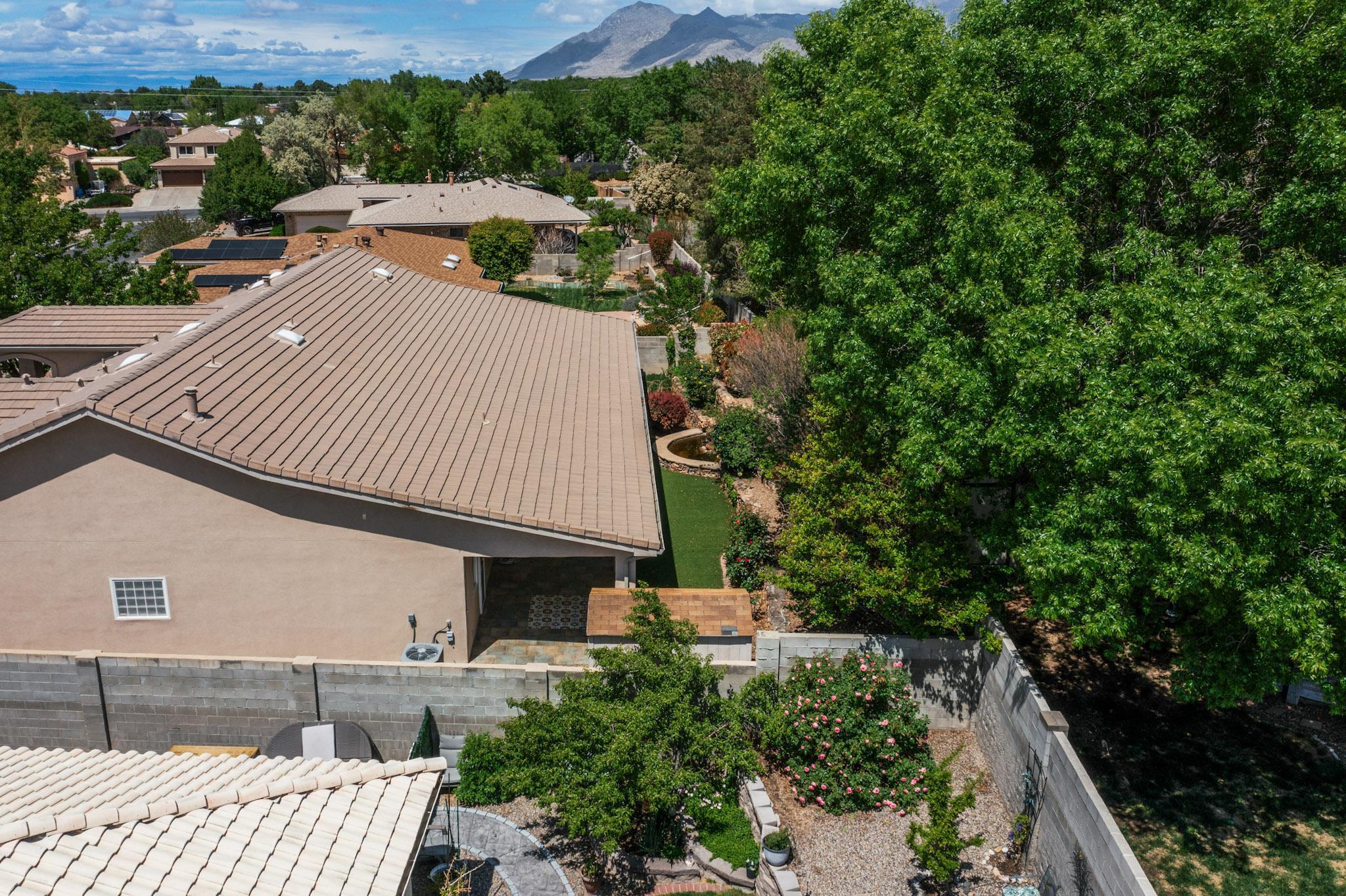 6924 BRANDYWINE Loop NE