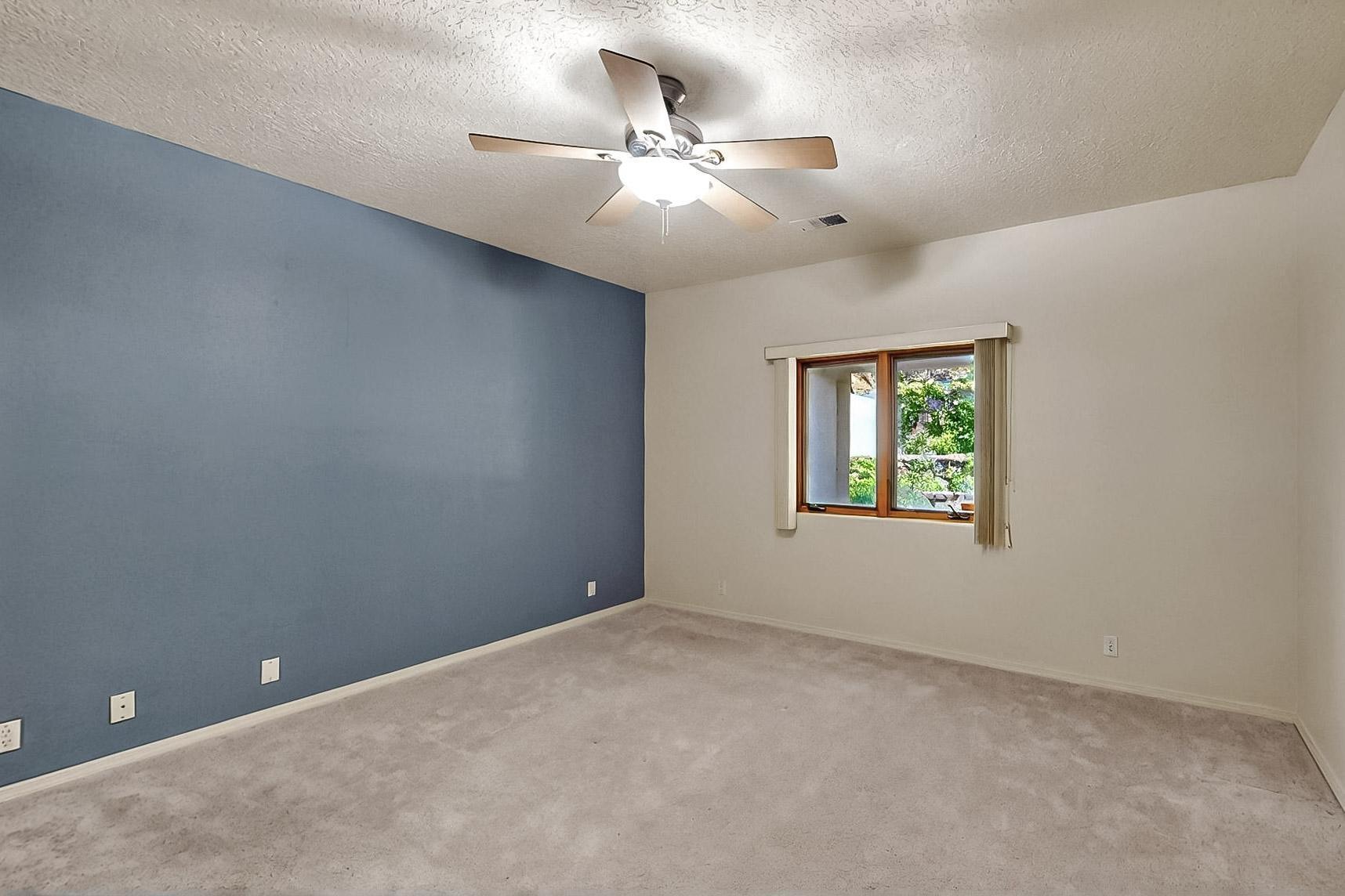 6924 BRANDYWINE Loop NE