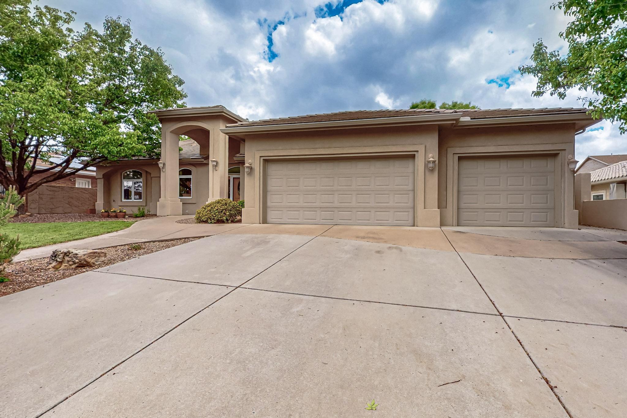 6924 BRANDYWINE Loop NE