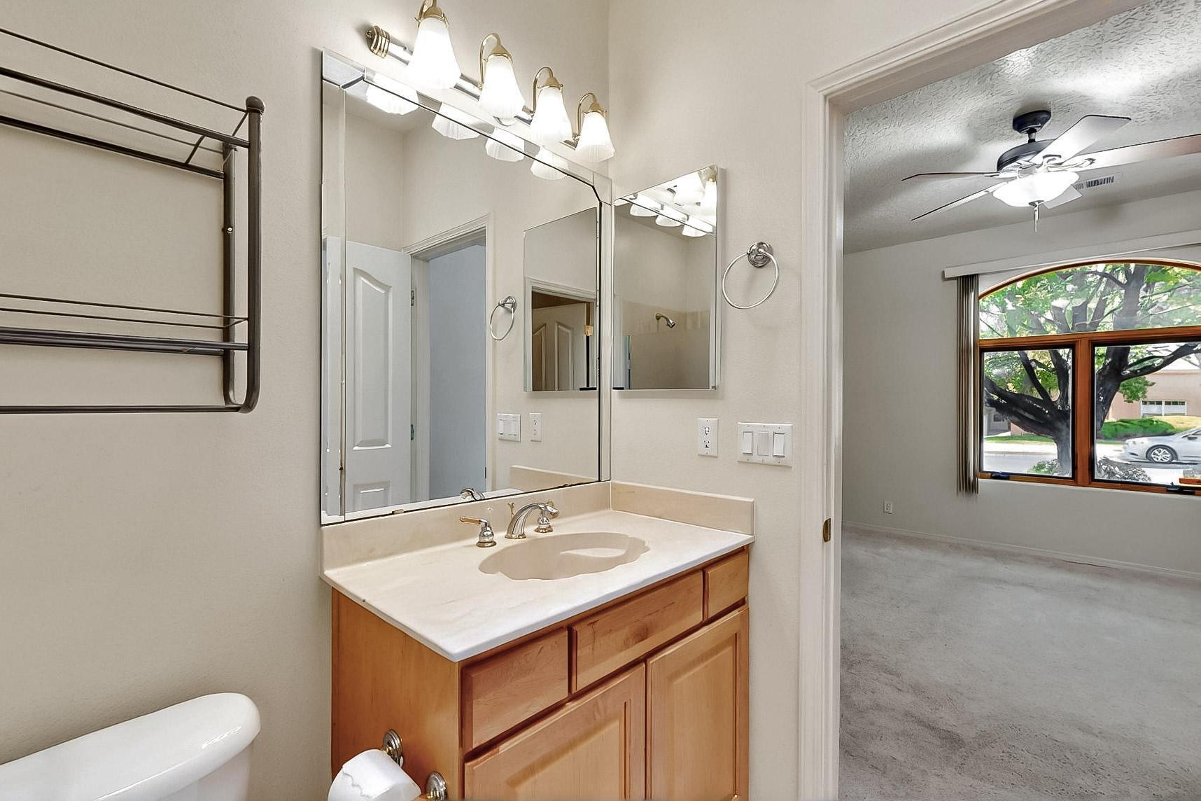 6924 BRANDYWINE Loop NE