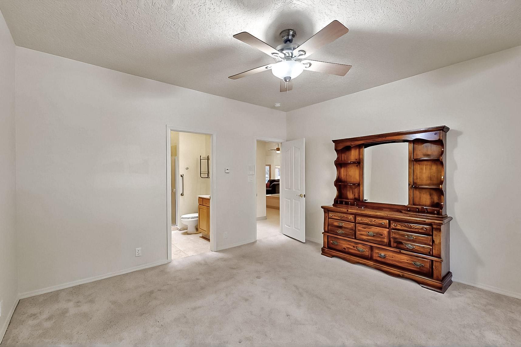 6924 BRANDYWINE Loop NE