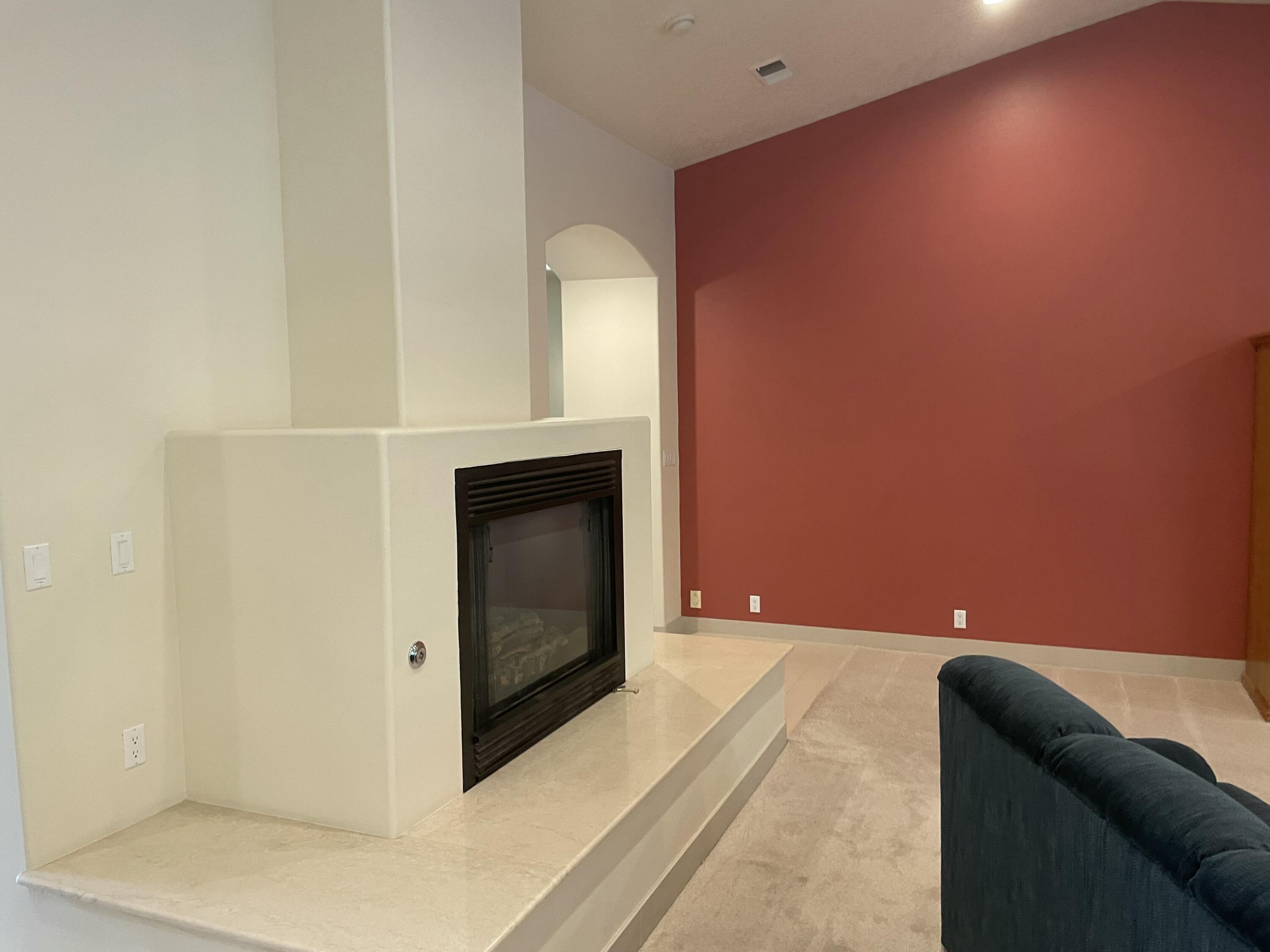 6924 BRANDYWINE Loop NE