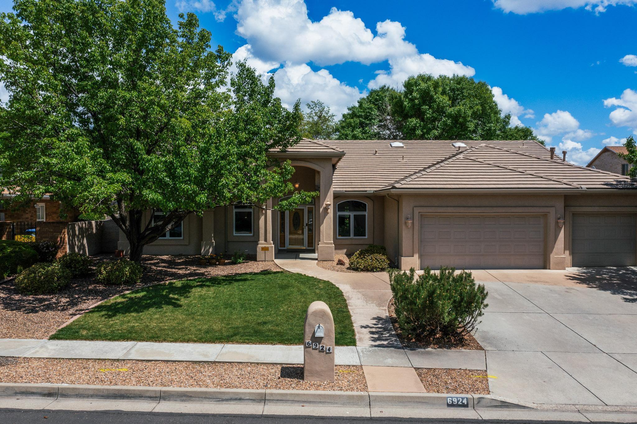 6924 BRANDYWINE Loop NE