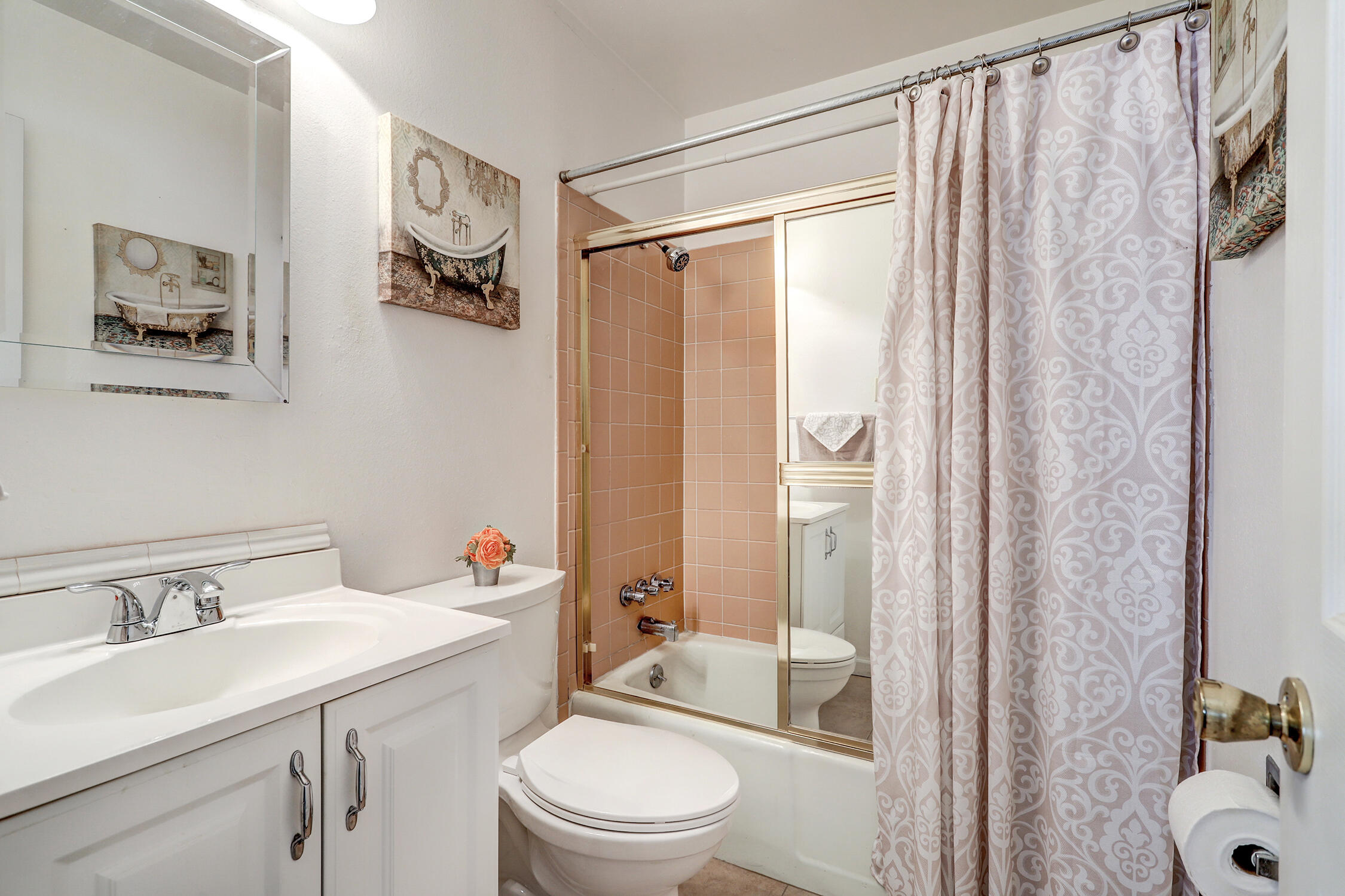 2807 DESERT GARDEN Lane SW