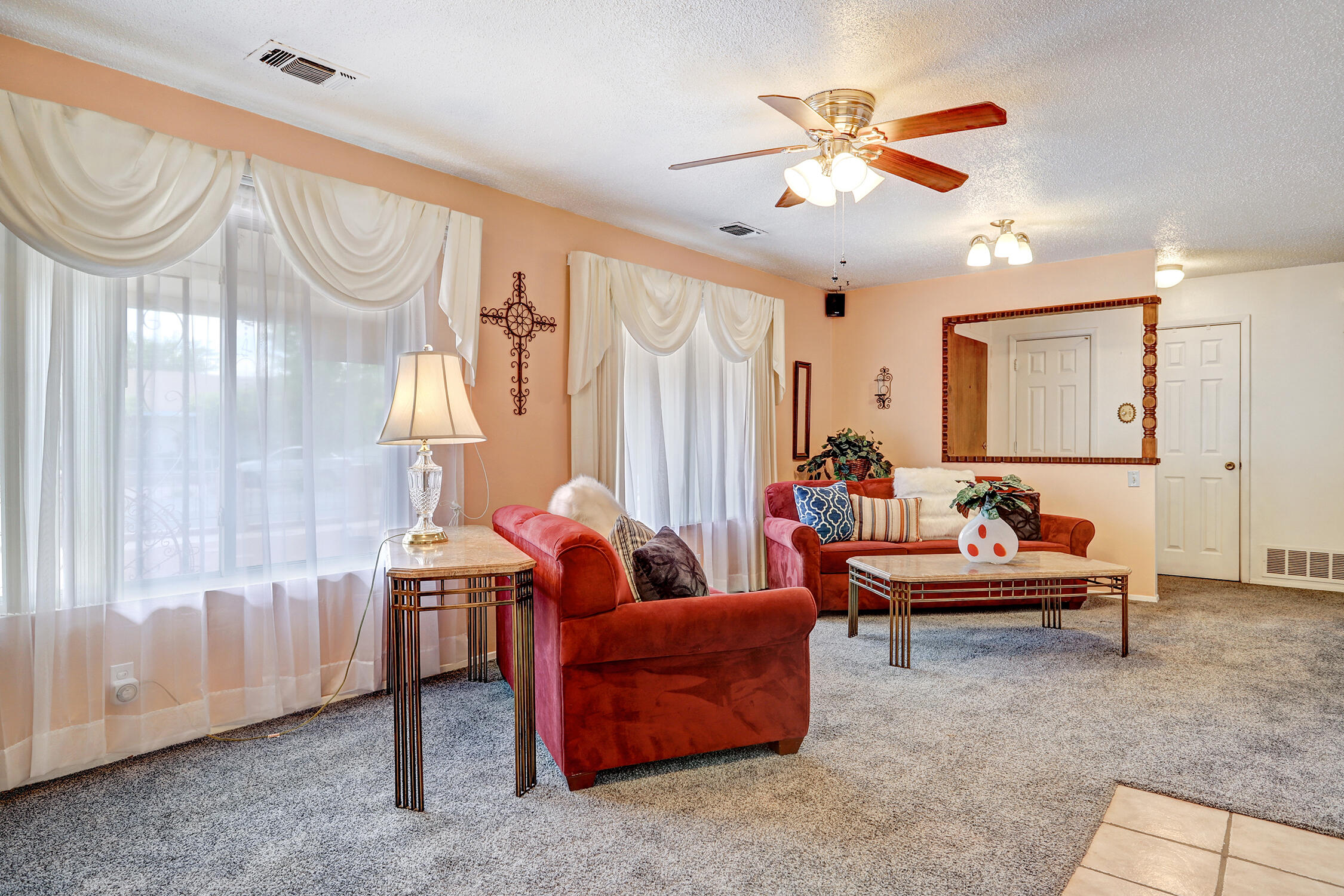 2807 DESERT GARDEN Lane SW