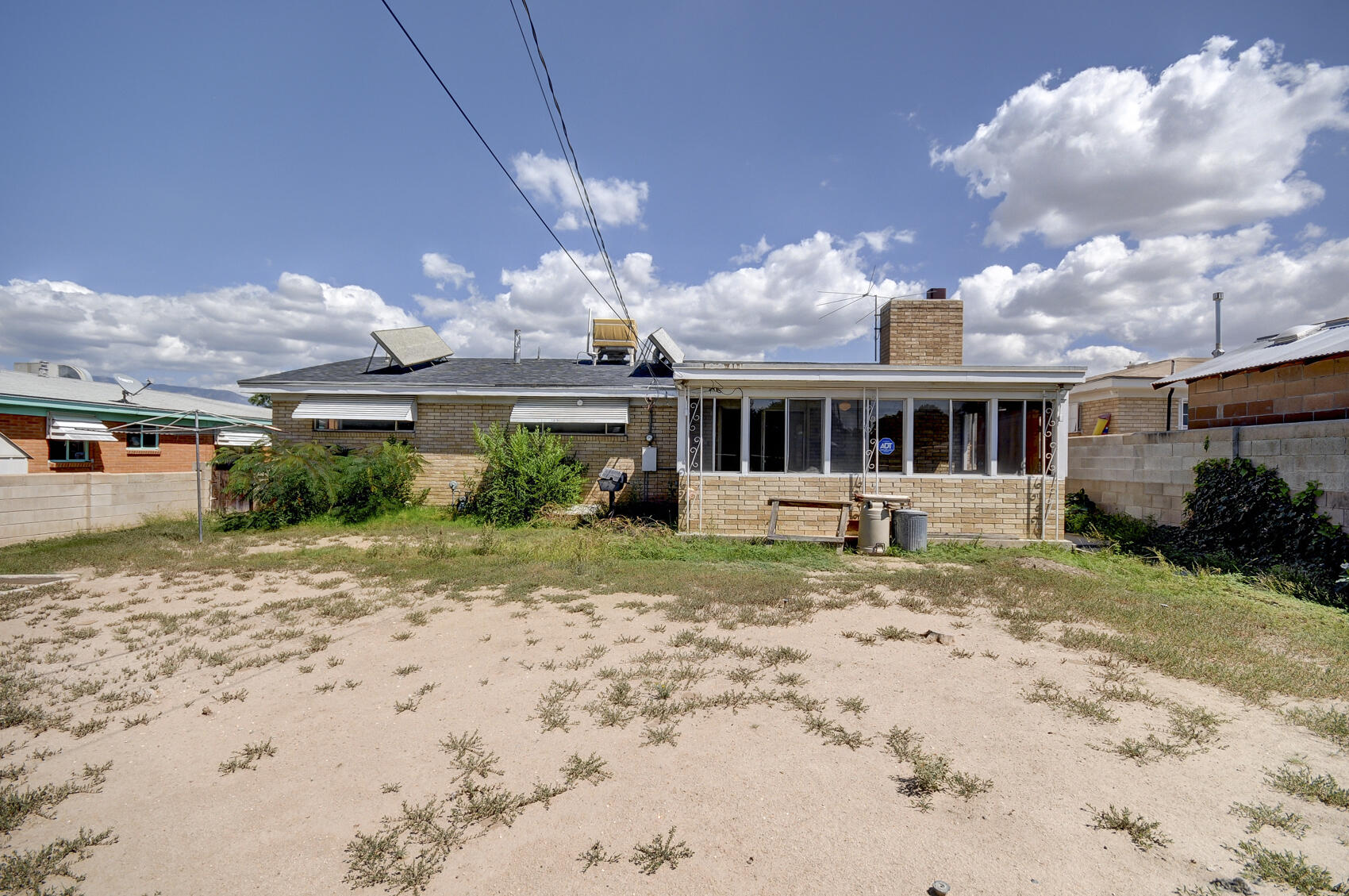 717 TRUMAN Street NE