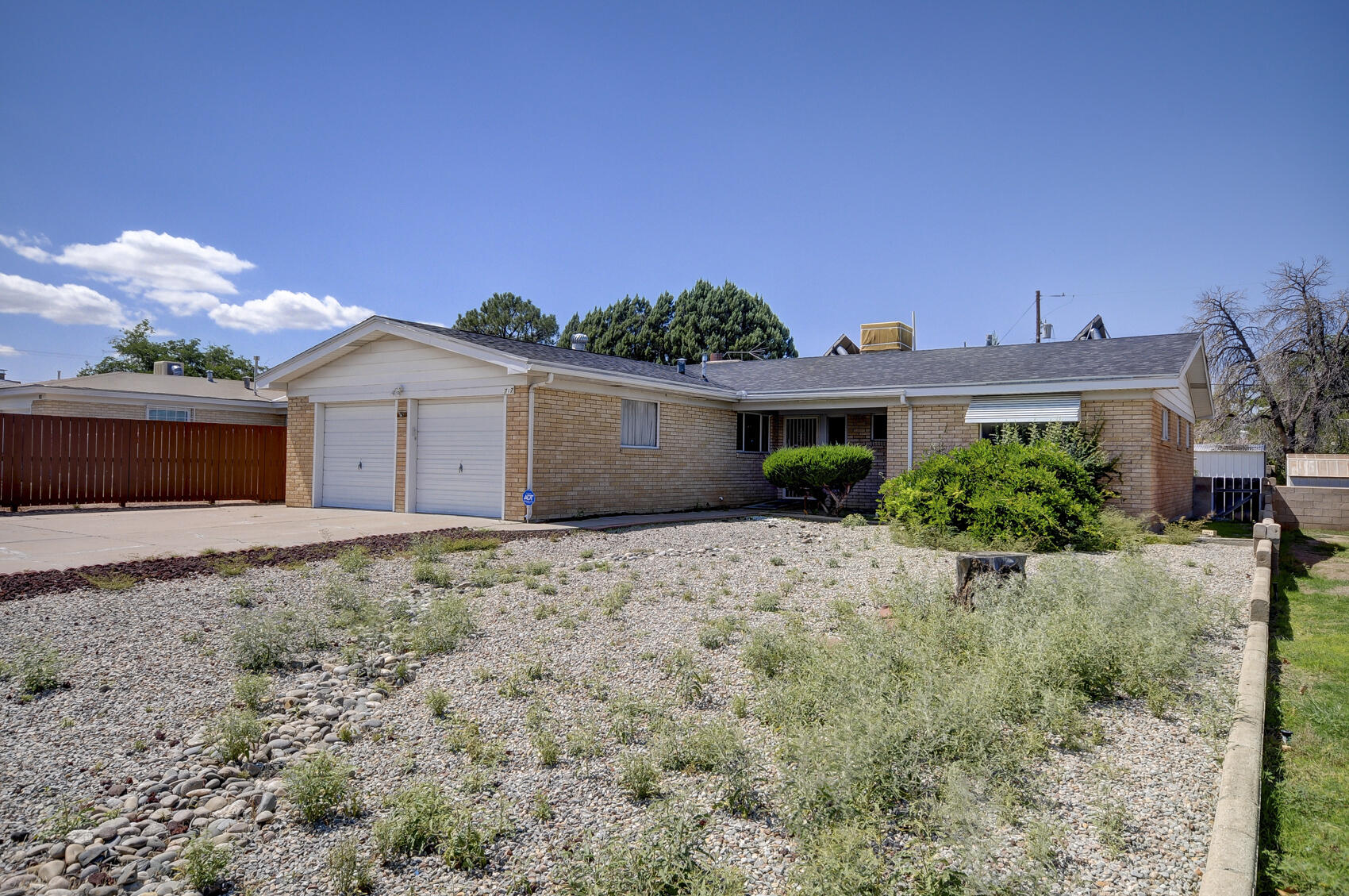 717 TRUMAN Street NE