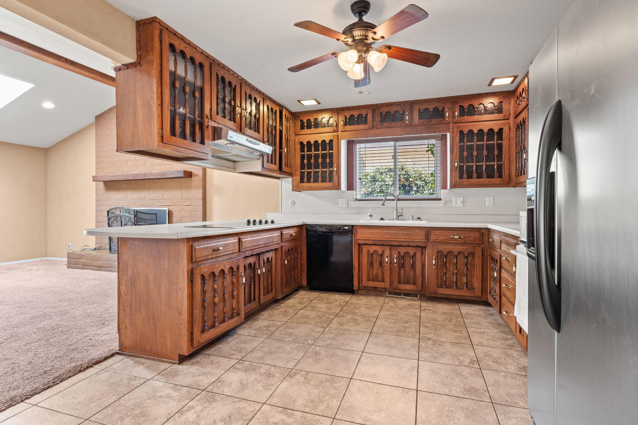 10401 KAREN Avenue NE