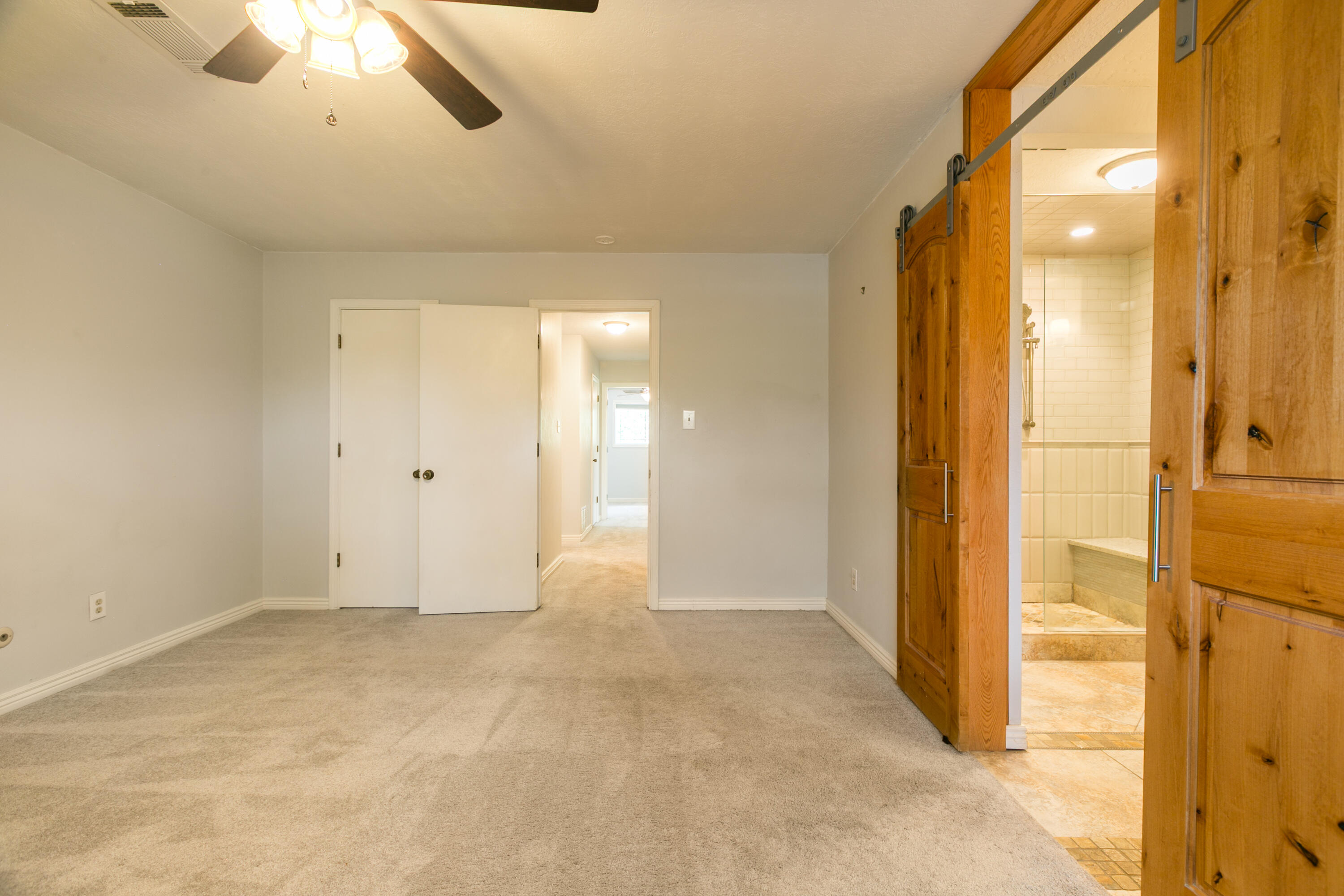 2108 ESPANOLA Street NE