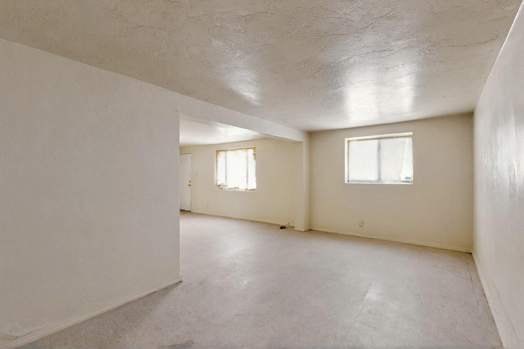 5212 CHEROKEE Road NE