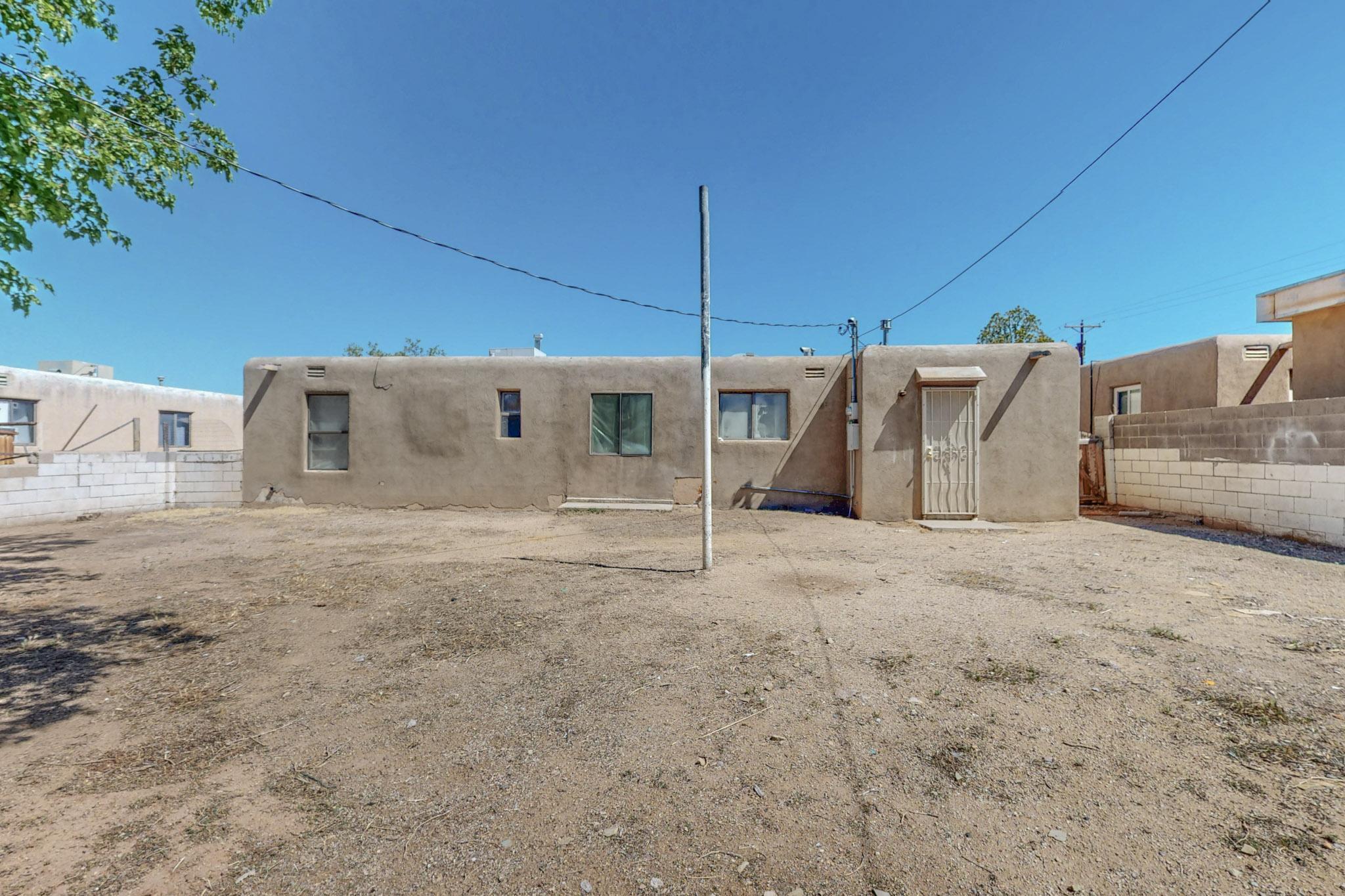 5212 CHEROKEE Road NE