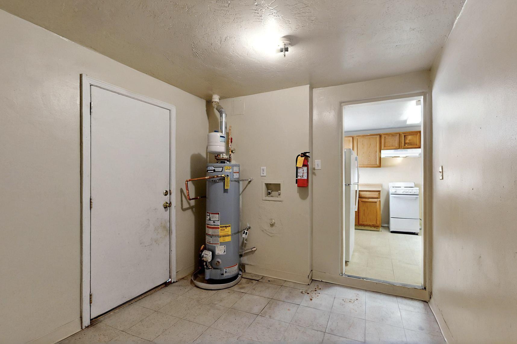 5212 CHEROKEE Road NE