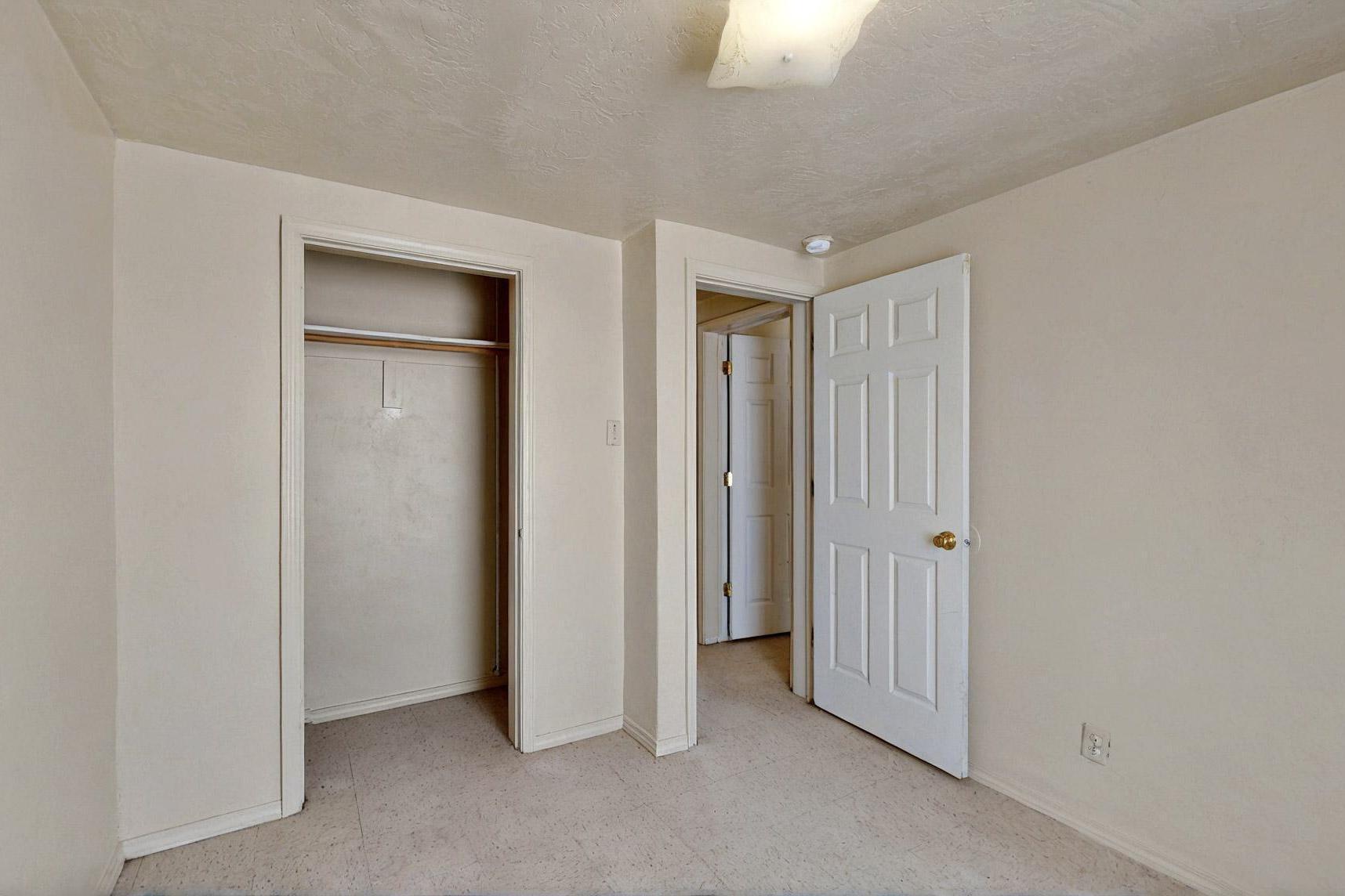 5212 CHEROKEE Road NE