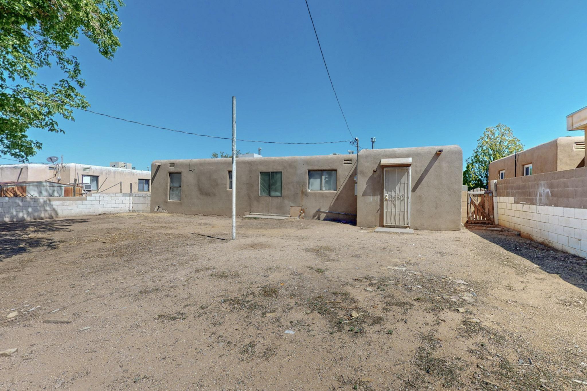 5212 CHEROKEE Road NE