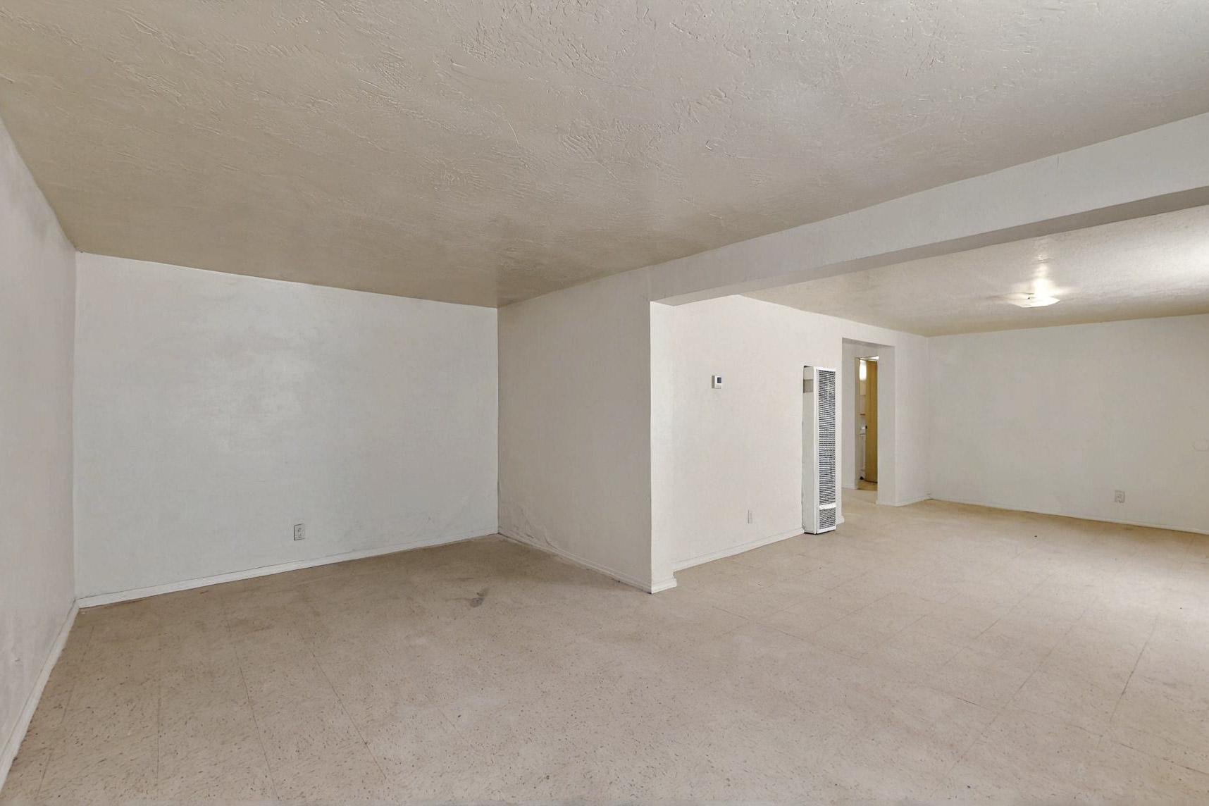 5212 CHEROKEE Road NE