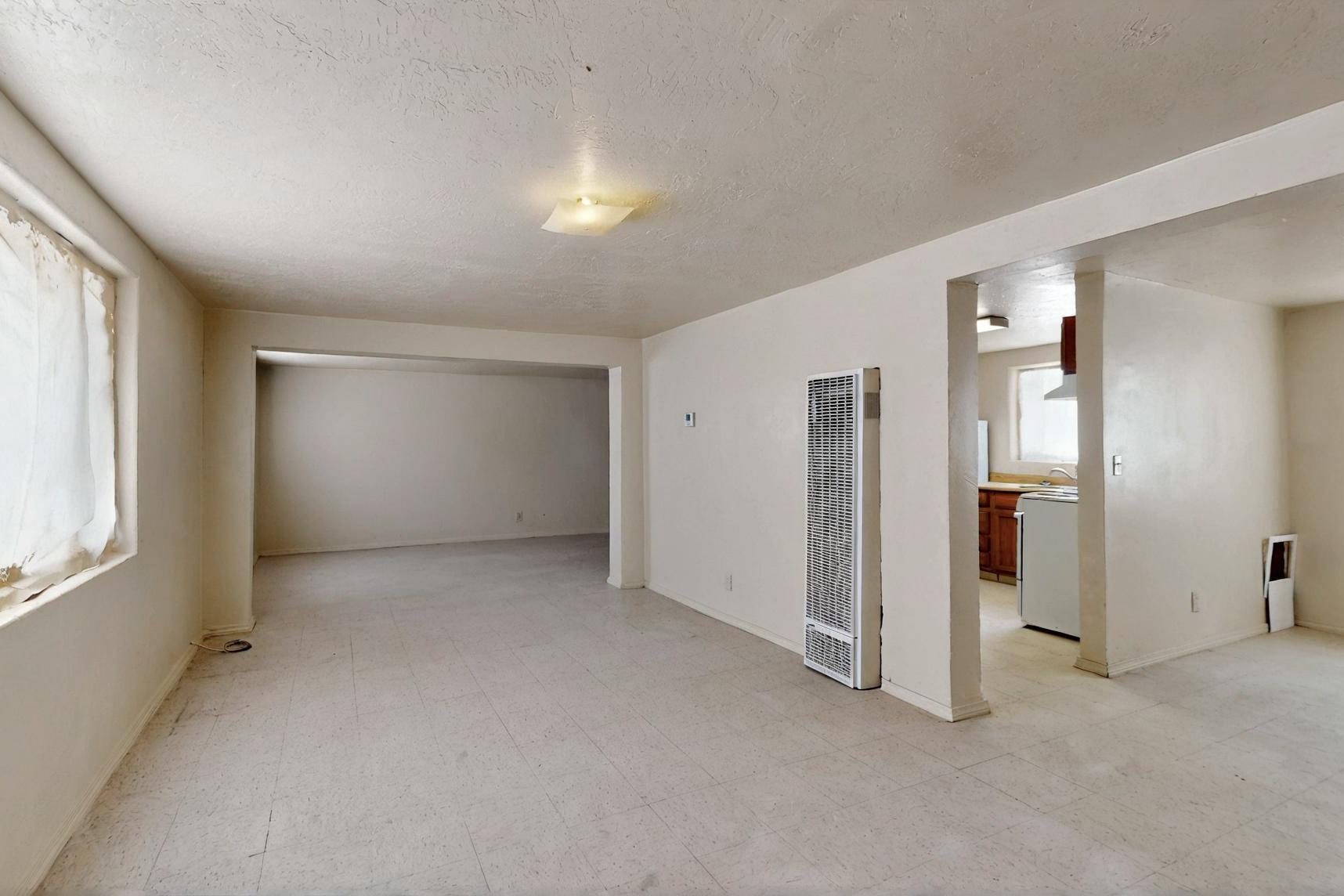 5212 CHEROKEE Road NE