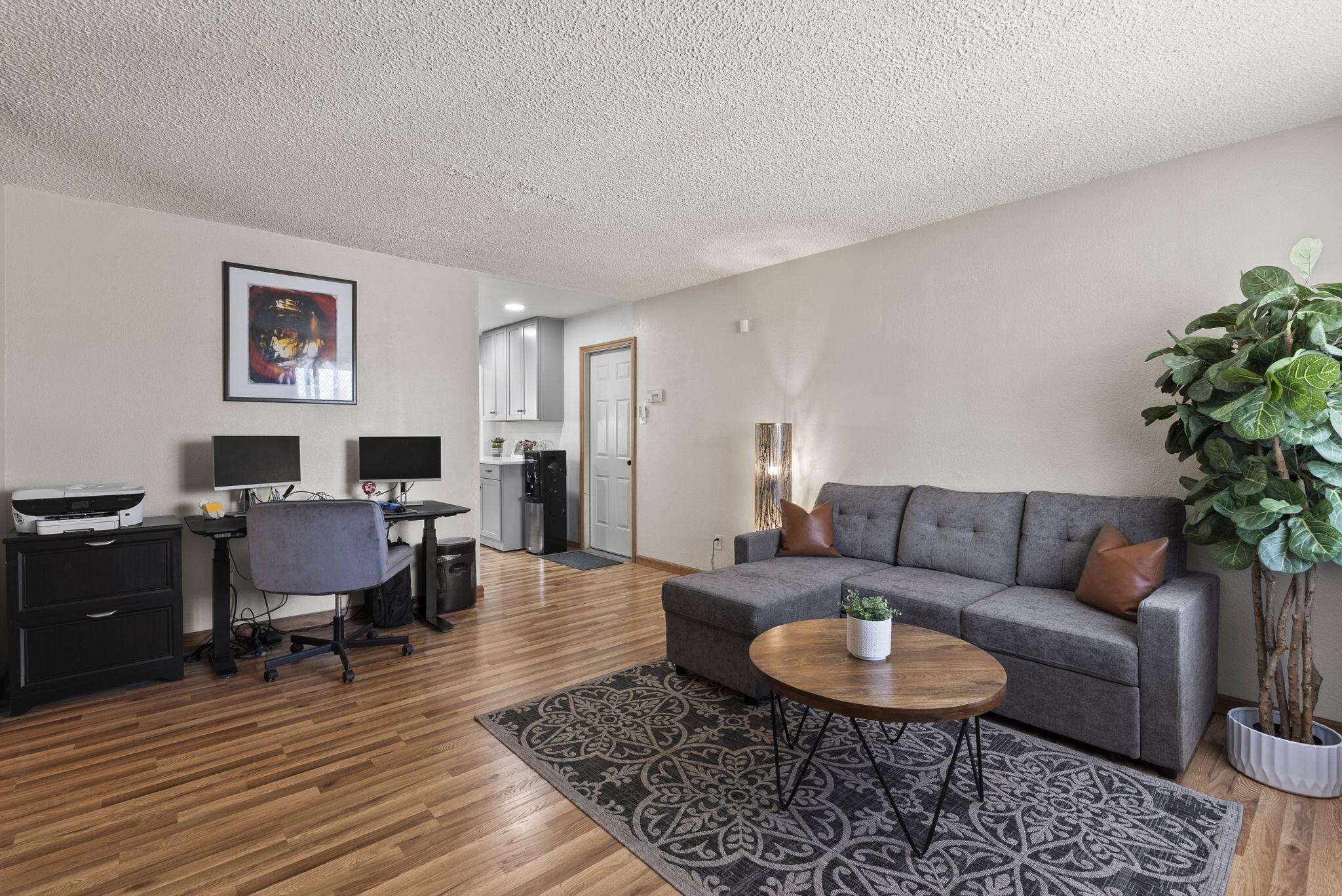 1712 MURIEL Street NE