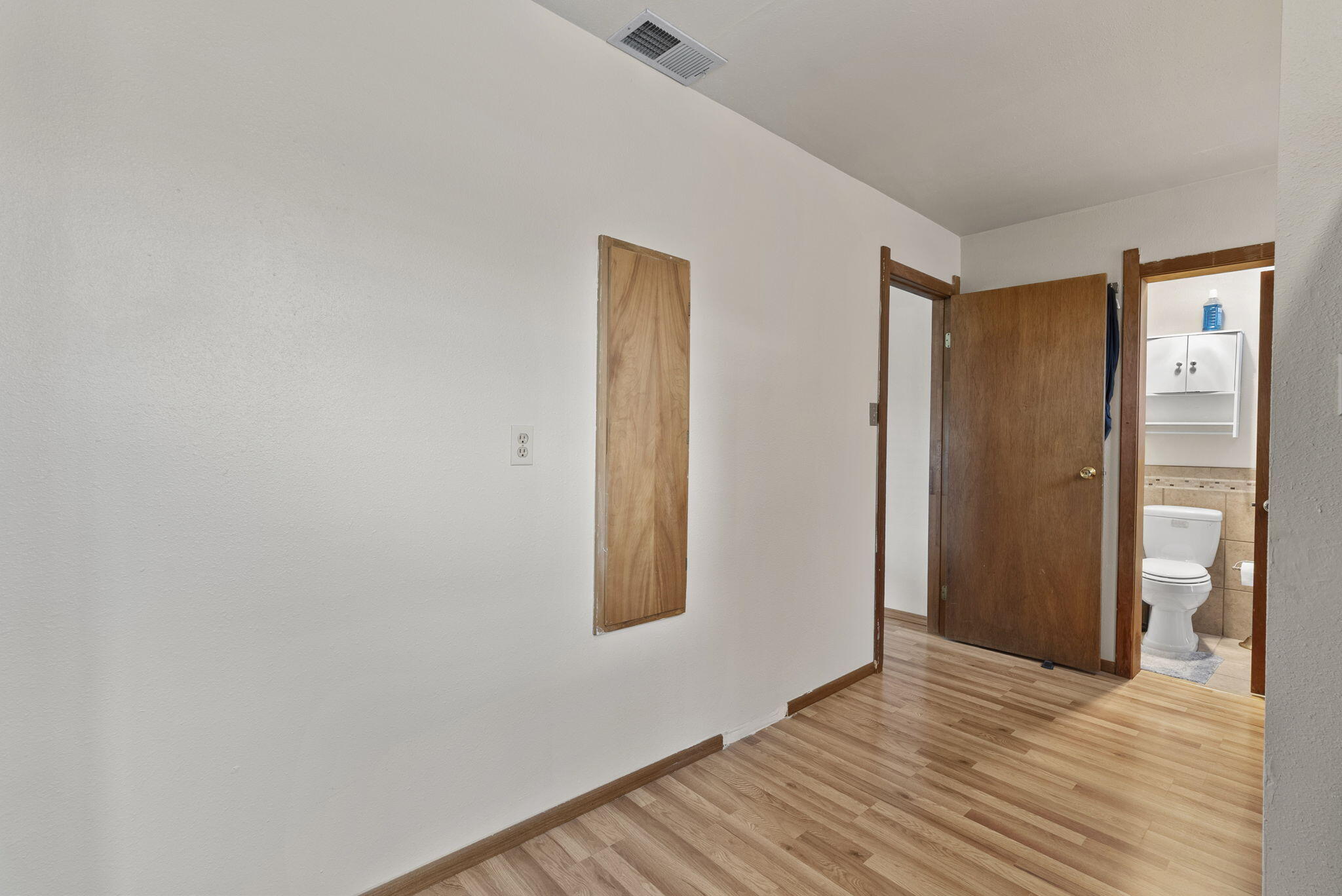 1712 MURIEL Street NE